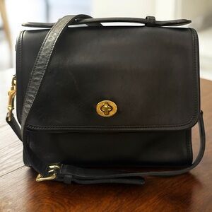 Vintage Coach Court 9870 Black Leather Crossbody Bag with Gold Accents